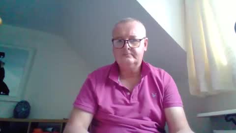 Snapshot of curiousax77 chatting on February 26, 1:54 pm curiousax77 online show from February 26, 1:54 pm