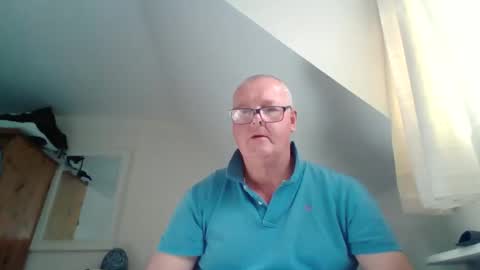 Snapshot of curiousax77 chatting on March 20, 11:26 am curiousax77 online show from March 20, 11:26 am