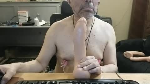 Snapshot of curiousbisex22 chatting on August 7, 8:00 pm Curiousbisex22 online show from August 7, 8:00 pm