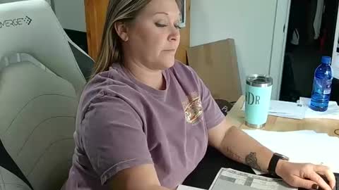 curious couple online show from January 27, 3:39 pm