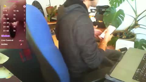 curiousgenie online show from October 30, 9:44 am