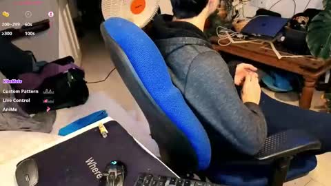 curiousgenie online show from March 25, 9:32 pm