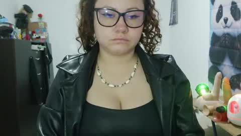 Vannesa online show from May 30, 1:03 am