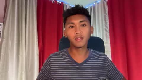 curly_iron online show from February 1, 11:20 am