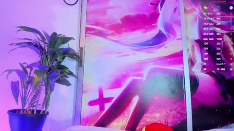 Snapshot of curlyrose_ chatting on February 19, 1:40 am Rose online show from February 19, 1:40 am