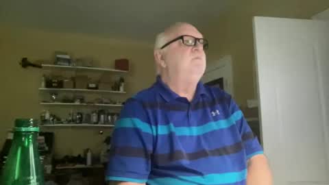 Snapshot of curo69 chatting on January 14, 4:40 pm ALAN online show from January 14, 4:40 pm