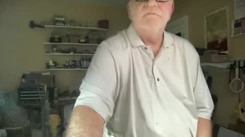 Snapshot of curo69 chatting on March 11, 3:45 pm ALAN online show from March 11, 3:45 pm