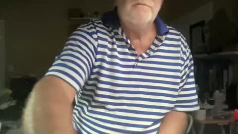 Snapshot of curo69 chatting on October 7, 5:21 pm ALAN online show from October 7, 5:21 pm