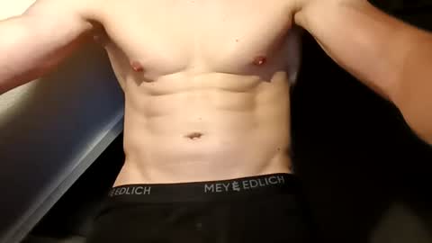 curtisblack251 online show from August 3, 10:57 pm