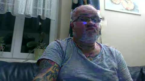 curtus14 online show from February 24, 9:57 pm