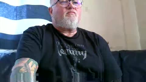 curtus14 online show from April 23, 3:36 pm