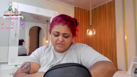  Hanna  online show from December 15, 11:23 am