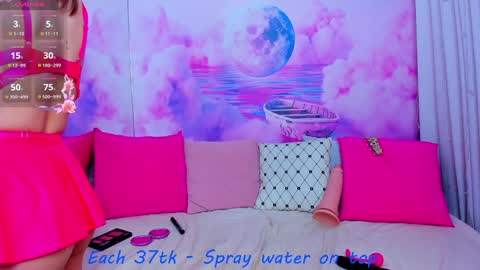 Snapshot of curvy_dynamite chatting on February 6, 1:16 am Sammy online show from February 6, 1:16 am