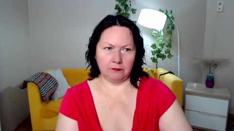 curvy_girlz online show from November 18, 4:22 pm