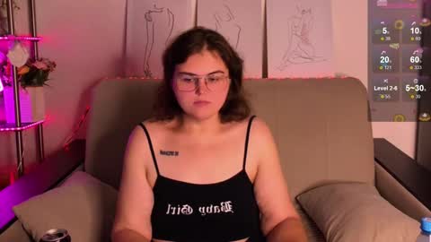 Snapshot of curvy_janie chatting on September 16, 9:32 am Jane online show from September 16, 9:32 am