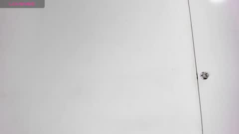 Violet 3 online show from December 6, 11:54 am