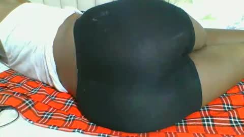 Snapshot of curvybootyj chatting on February 12, 3:18 am CuteJJudy online show from February 12, 3:18 am