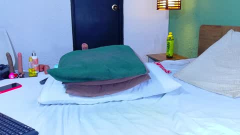 Danna online show from January 29, 2:51 am