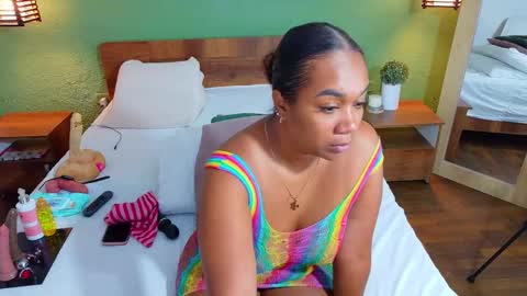 Danna online show from September 24, 8:34 pm