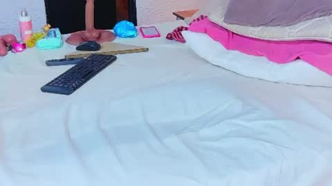 Snapshot of curvyebonyy_ chatting on July 28, 3:21 pm Danna online show from July 28, 3:21 pm