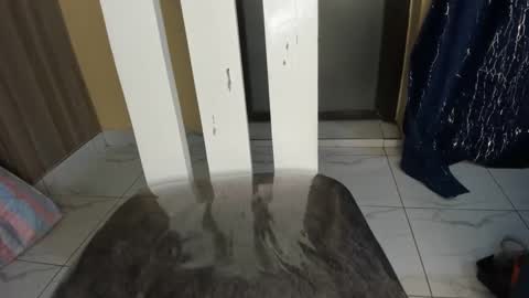 curvyjoan online show from December 11, 2:11 pm