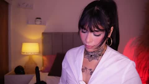 Snapshot of curvyliciouss chatting on February 17, 9:52 pm Samantha online show from February 17, 9:52 pm