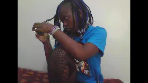 curvynubian online show from November 15, 1:51 pm