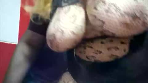 curvypamela674 online show from October 29, 10:11 pm