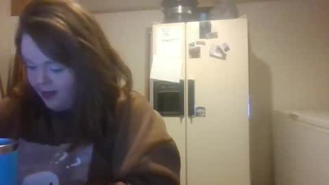 dahlia -kim online show from April 24, 4:26 am