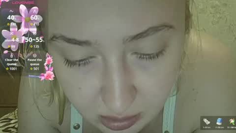 Curvy online show from March 30, 7:59 pm