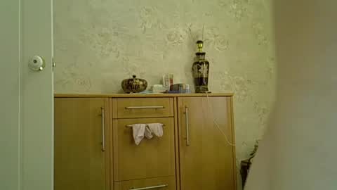 Snapshot of curvywild_lady30 chatting on May 24, 12:32 pm Curvy online show from May 24, 12:32 pm