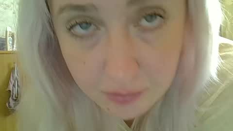Snapshot of curvywild_lady30 chatting on June 8, 10:15 am Curvy online show from June 8, 10:15 am