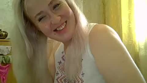 Snapshot of curvywild_lady30 chatting on June 22, 11:29 am Curvy online show from June 22, 11:29 am