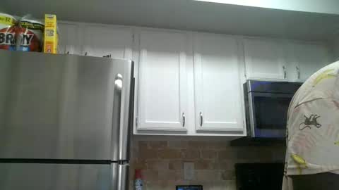 curvyychocolate online show from January 14, 2:19 am