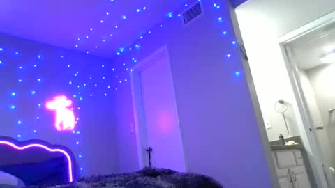 curvyychocolate online show from February 15, 11:03 pm