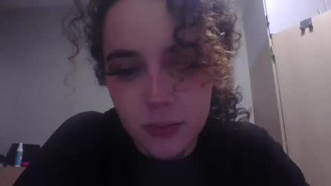 curvyyus online show from February 12, 12:38 am