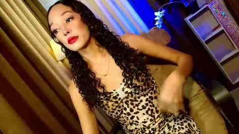 BBY CURLYHANNA online show from November 17, 2:23 pm