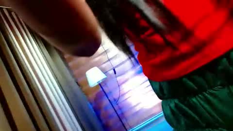 BBY CURLYHANNA online show from April 7, 1:17 am