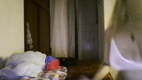 Snapshot of cute___hecate___ chatting on July 11, 12:02 am cute___hecate___ online show from July 11, 12:02 am