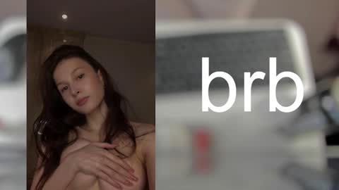 Snapshot of cute__alicia chatting on December 4, 4:21 am Alicia online show from December 4, 4:21 am