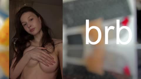 Snapshot of cute__alicia chatting on December 27, 6:24 am Alicia online show from December 27, 6:24 am