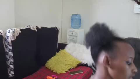 Snapshot of cute_annah chatting on December 8, 8:20 am cute annah online show from December 8, 8:20 am