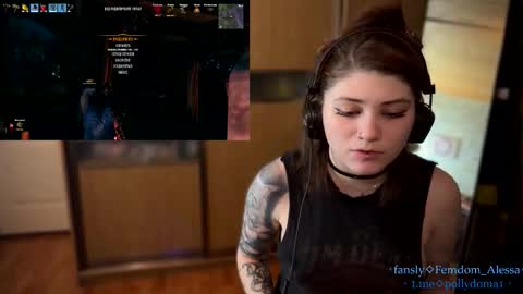 Snapshot of cute_baby_drug chatting on February 15, 7:32 pm Polly my Name. . online show from February 15, 7:32 pm