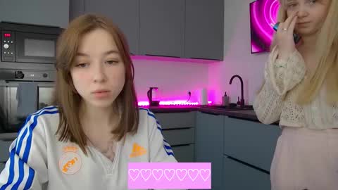 Amanda online show from October 20, 1:33 pm