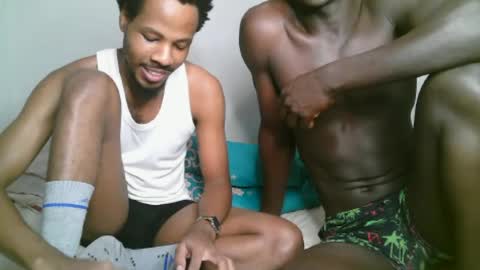 Snapshot of cute_blk chatting on July 16, 9:43 pm cute_blk online show from July 16, 9:43 pm