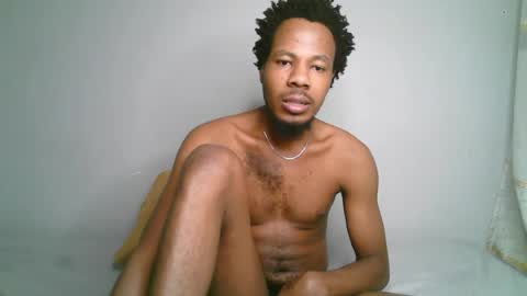 Snapshot of cute_blk chatting on July 29, 1:37 am cute_blk online show from July 29, 1:37 am