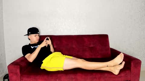 ARTURO-18  MATIAS-18  NIKOLAY-19  HADES-18  GABO-19 online show from February 25, 12:55 pm