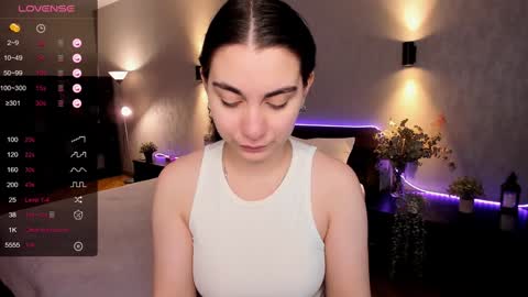 Hanna online show from December 2, 1:58 am