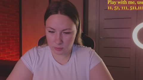 Snapshot of cute_darina chatting on January 8, 4:34 am Everyday stream in the same time online show from January 8, 4:34 am