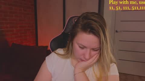 Snapshot of cute_darina chatting on January 17, 7:51 am Everyday stream in the same time online show from January 17, 7:51 am